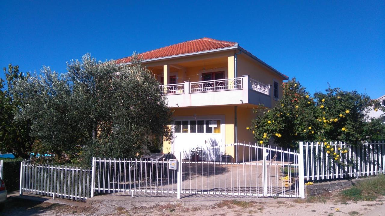 La Hacienda Dd Hotel Trebinje Exterior foto